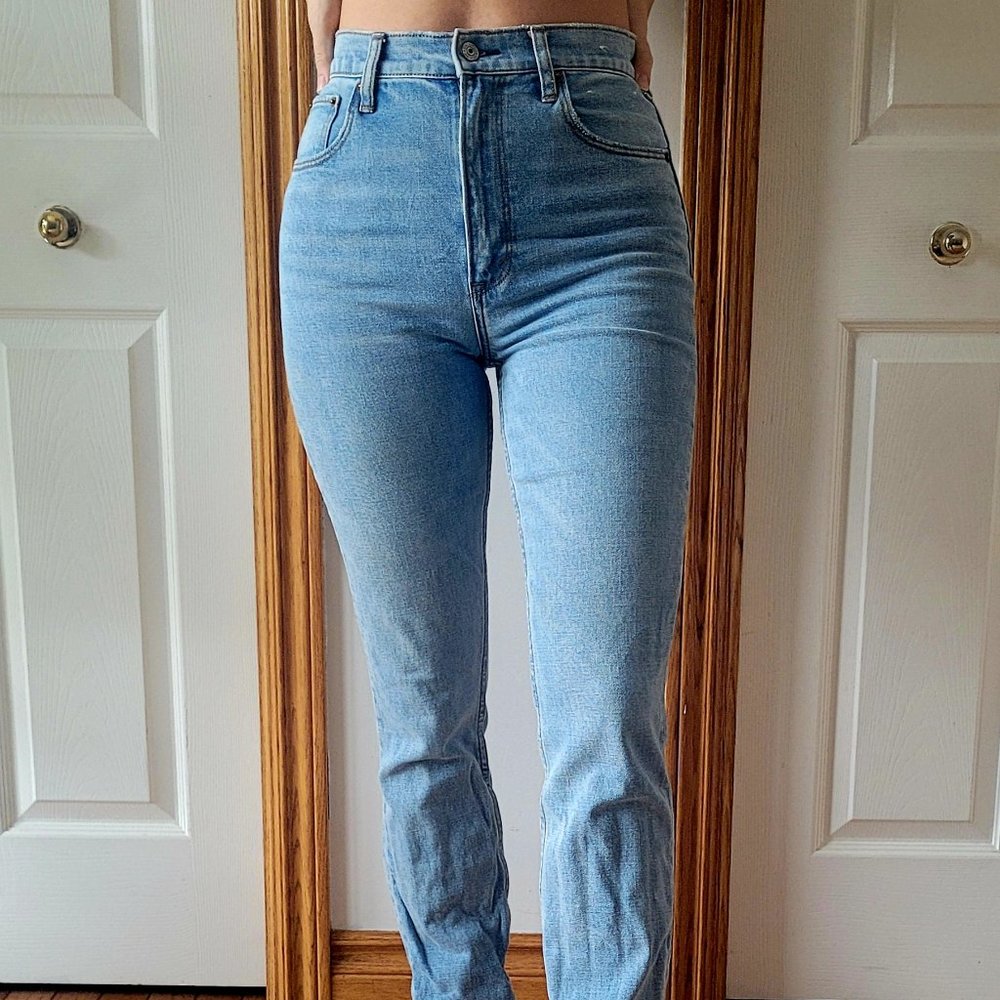 Abercrombie and Fitch high rise jeans